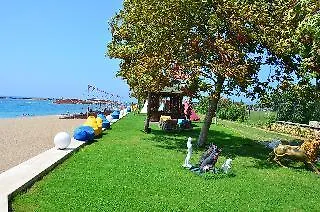 The Marilis Hill & Ultra Hotel 5*