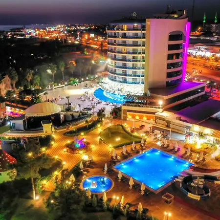 The Marilis Hill & Ultra 5* Okurcalar