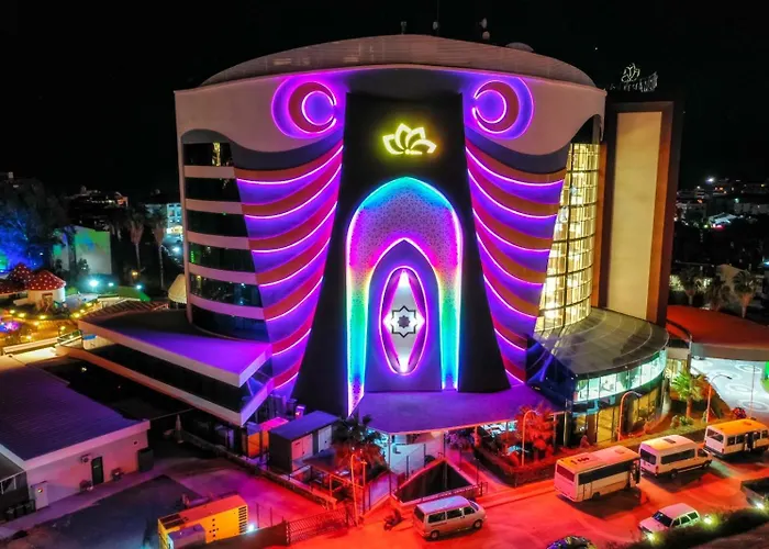 Hotel The Marilis Hill & Ultra Okurcalar