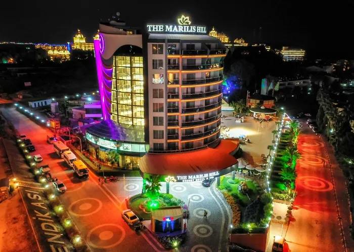 The Marilis Hill & Ultra 5* Okurcalar