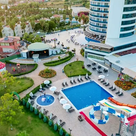 Hotell The Marilis Hill & Ultra 5*