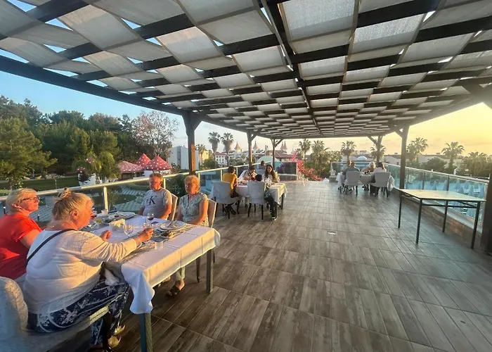 Hotell The Marilis Hill & Ultra